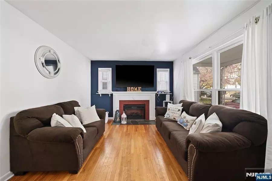 17 Princeton ST, Clifton, NJ 07014