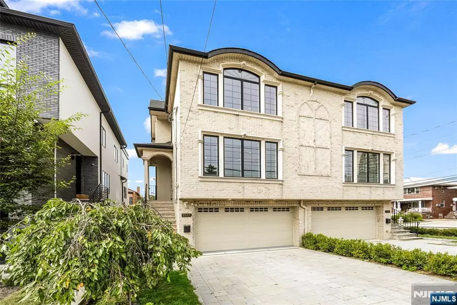 1545 13th ST, Fort Lee, NJ 07024