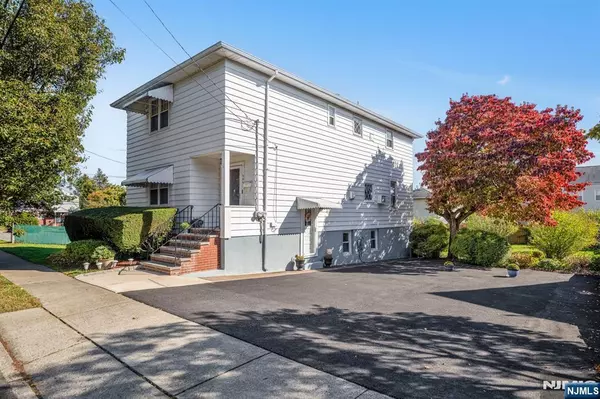 356 Westminster PL, Lodi, NJ 07644