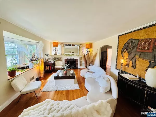 Paterson, NJ 07504,419-421 19th AVE