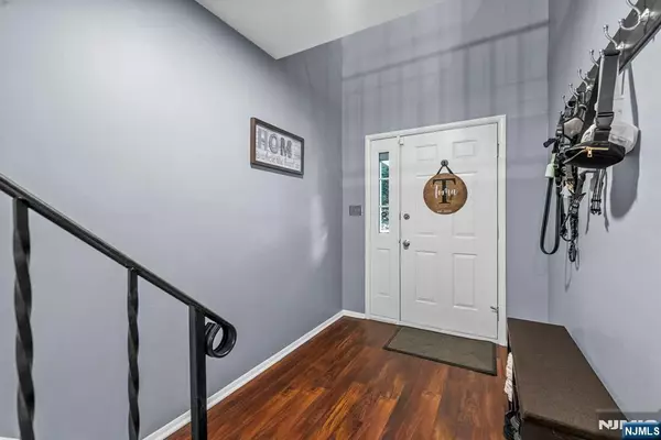 West Milford, NJ 07480,30 Concord RD #F