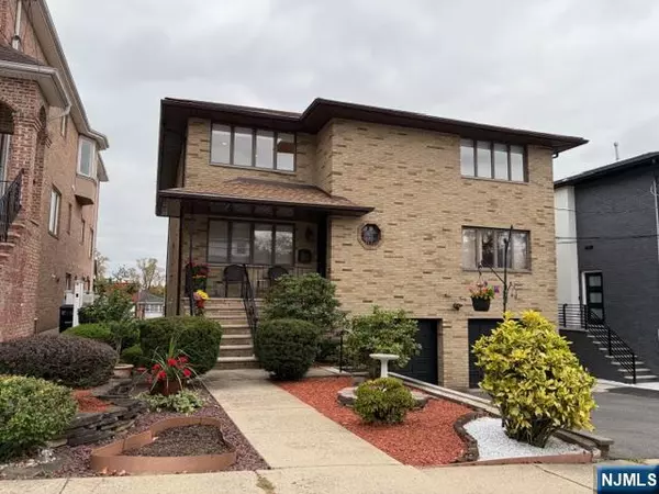 330 Ruby AVE #2nd Floor, Palisades Park, NJ 07650