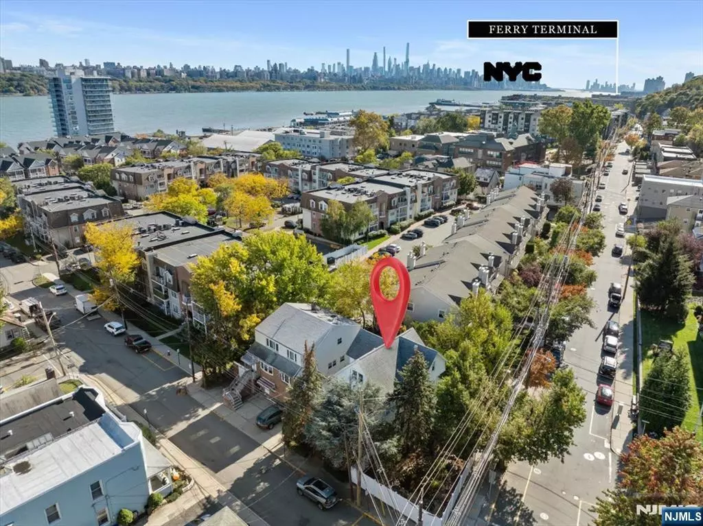 Edgewater, NJ 07020,46 Garden PL