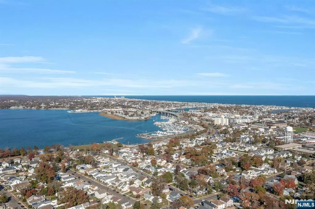 Wall, NJ 07719,1630 Oakwood RD