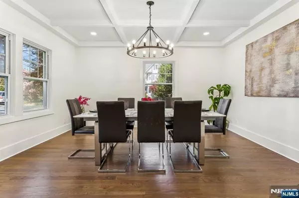 Westfield, NJ 07090,648 E Broad ST