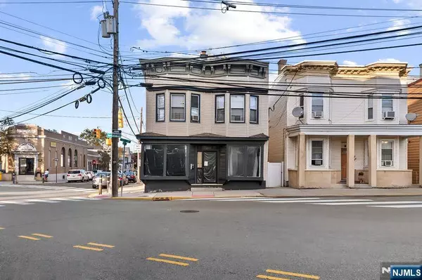 1526 43rd ST, North Bergen, NJ 07047