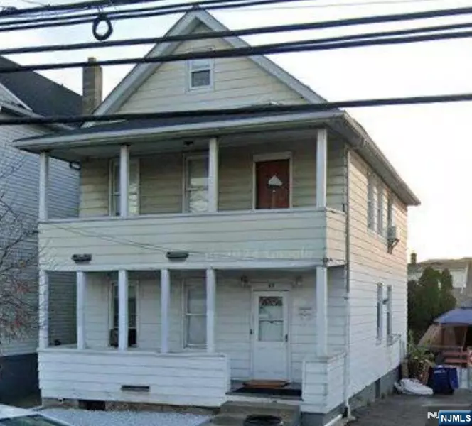 30 Garibaldi AVE, Lodi, NJ 07644