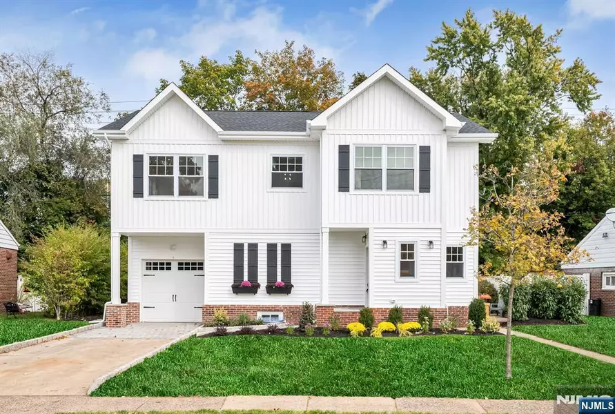7 Bryson RD, Fair Lawn, NJ 07410