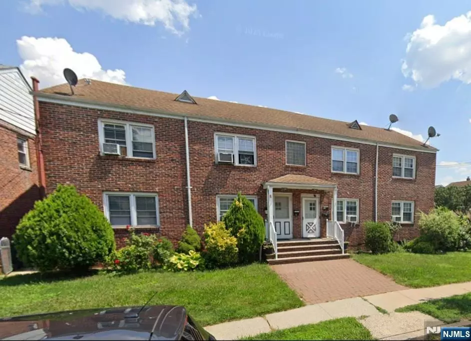 Kearny, NJ 07032,772 Devon ST #2