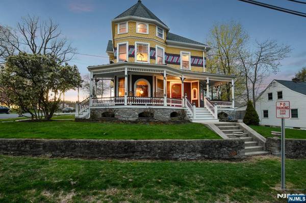 412 Plane ST, Hackettstown, NJ 07840