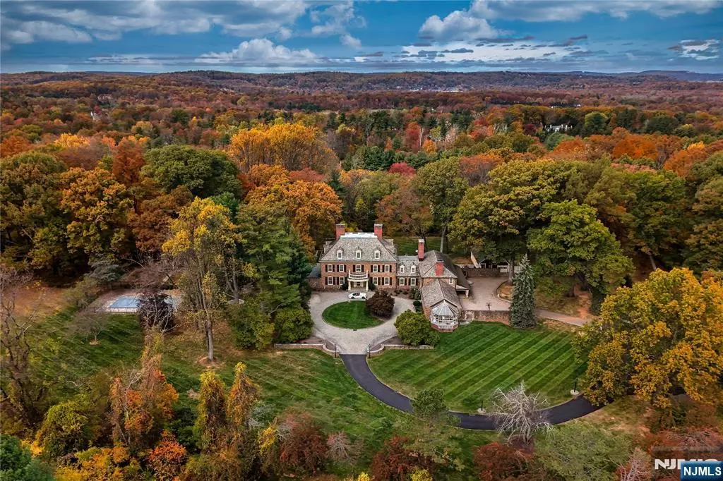 Harding Township, NJ 07976,74 Village RD