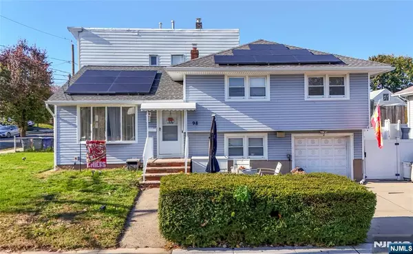 98 Grove ST, Lodi, NJ 07644