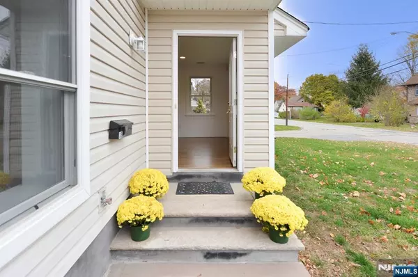 Mahwah, NJ 07430,18 Avenue A