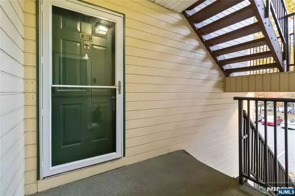 Lincoln Park Borough, NJ 07035,65 Robertson WAY #317