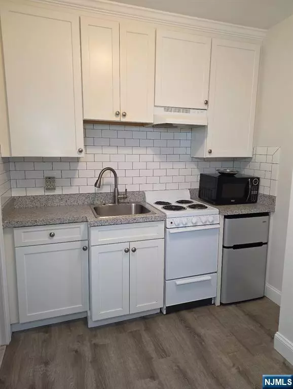 Belleville, NJ 07109,161 Union AVE