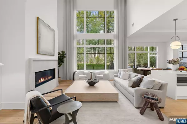 Demarest, NJ 07627,11 Stone Bridge CT