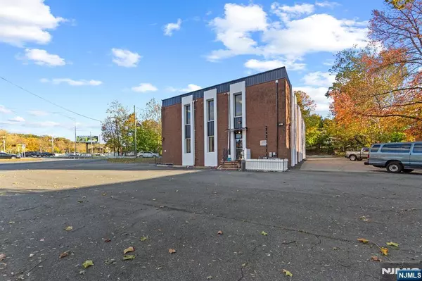 201 Lower Notch RD, Little Falls, NJ 07424