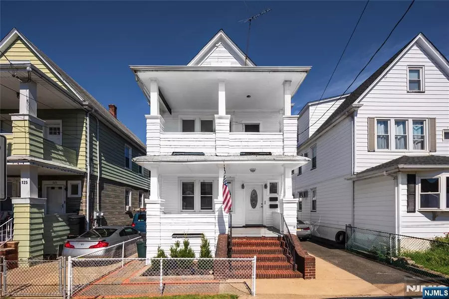 129 Banta AVE #2, Garfield, NJ 07026