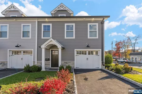 Ramsey, NJ 07446,14 Mechanic ST