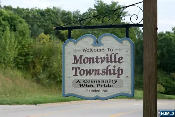 33 White Hall, Montville Township, NJ 07082