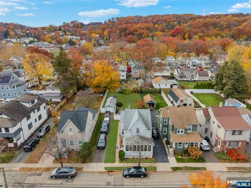 96 2nd AVE, Hawthorne, NJ 07506