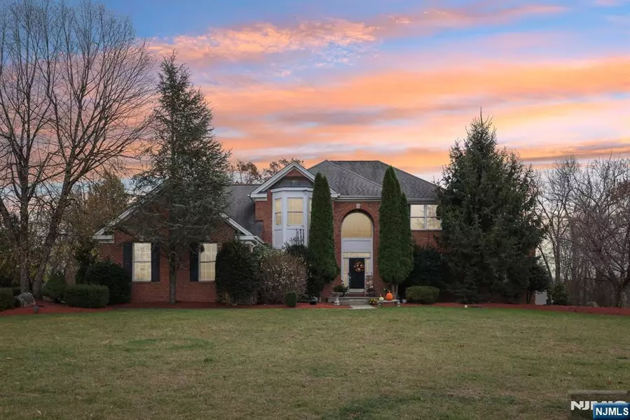 113 Junction RD, Hampton, NJ 08827