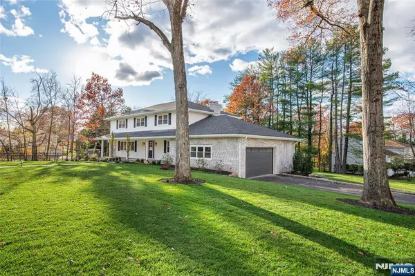 West Caldwell, NJ 07006,183 Park AVE