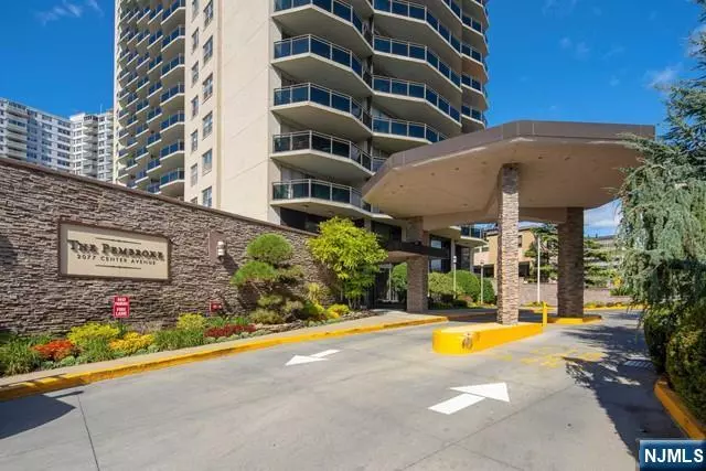 2077 Center ST #9B, Fort Lee, NJ 07024