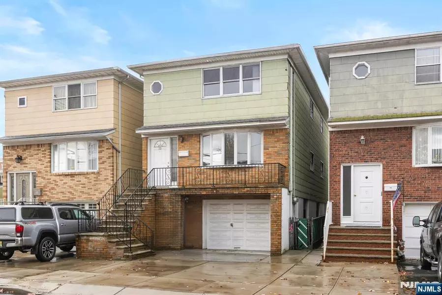 133 Sussex ST, Harrison, NJ 07029