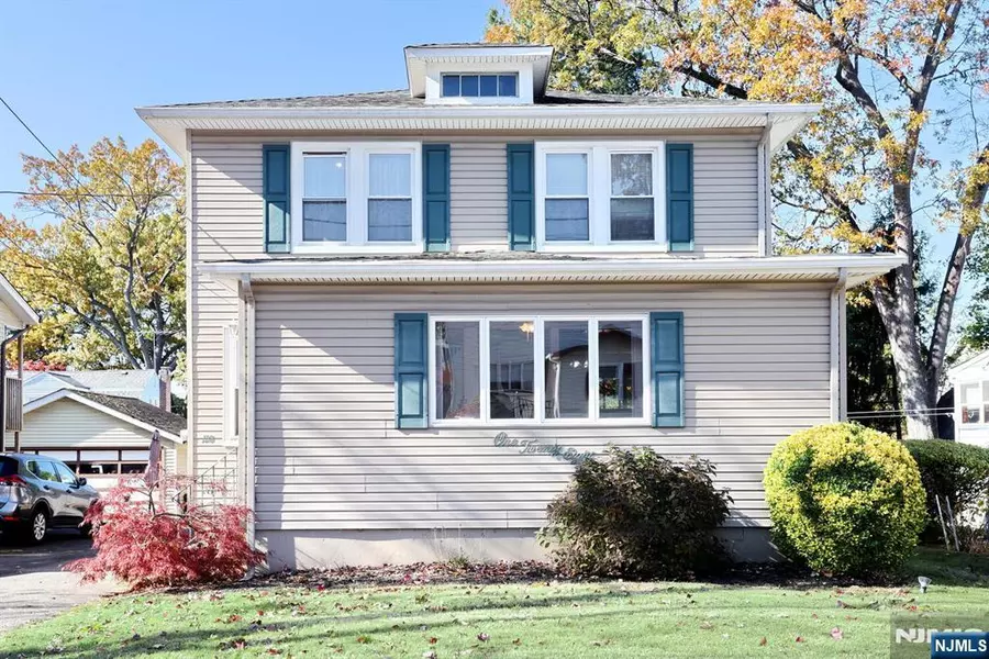 128 9th AVE, Hawthorne, NJ 07506