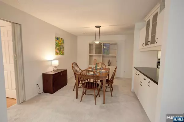 West Orange, NJ 07052,23 Karam CIR #3823