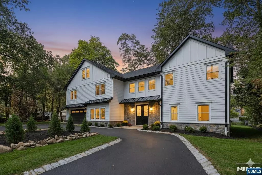 Ramsey, NJ 07446,199 Darlington AVE