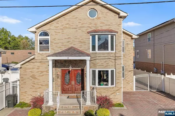 28 Ramella AVE, Moonachie, NJ 07074