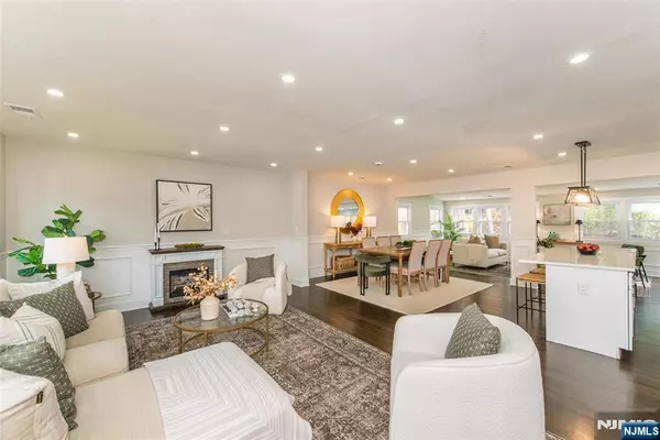 Morris Township, NJ 07960,9 Dorothy DR