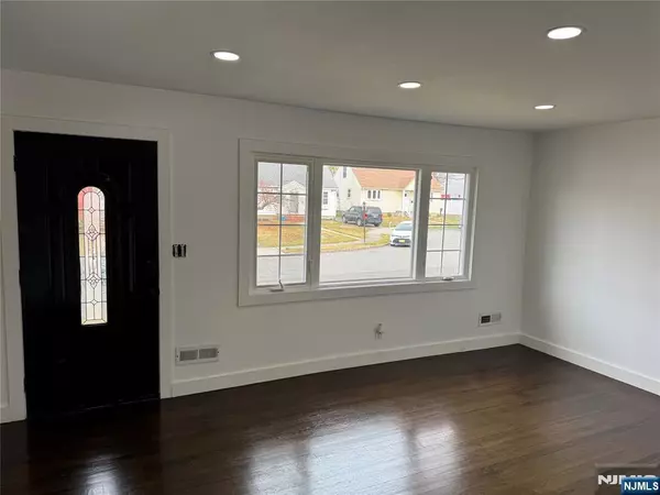 Belleville, NJ 07109,9 Marion CT