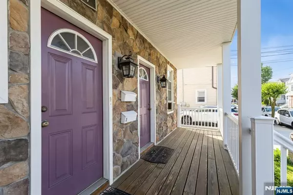 Wallington, NJ 07057,187 Wallington AVE #1st Floor