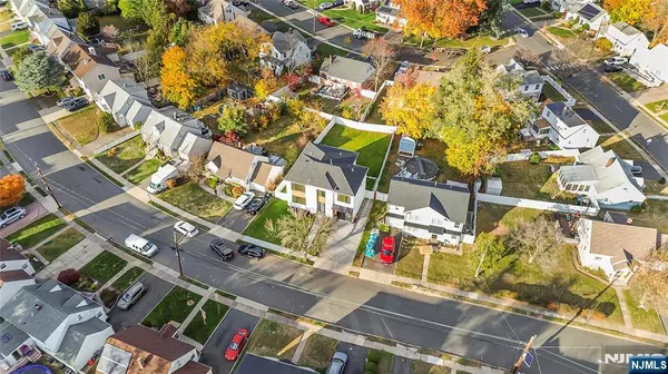 Fair Lawn, NJ 07410,12-25 Eastern DR