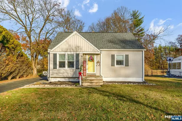 207 Garden RD, Pompton Lakes, NJ 07442