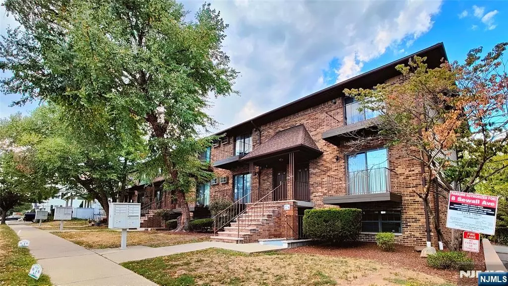8 Sewall AVE #B, Clifton, NJ 07011