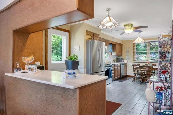 Hardyston, NJ 07460,19 Fernwood AVE