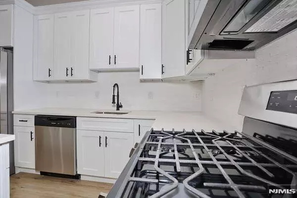 Lodi, NJ 07644,385 Passaic AVE #6