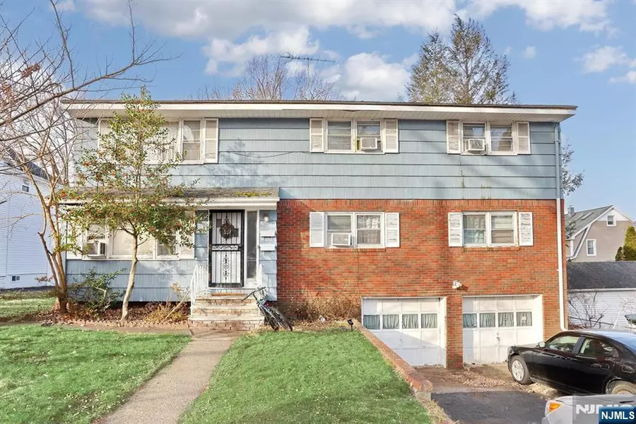 72 Ontario ST, Dumont, NJ 07628