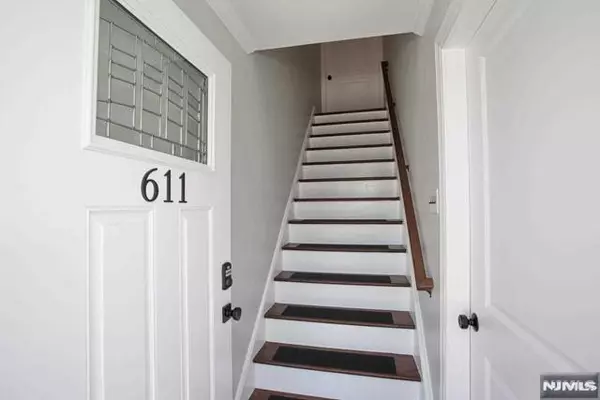 Lyndhurst, NJ 07071,611 Kingsland AVE