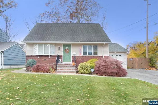 Fair Lawn, NJ 07410,10-06 Essex PL