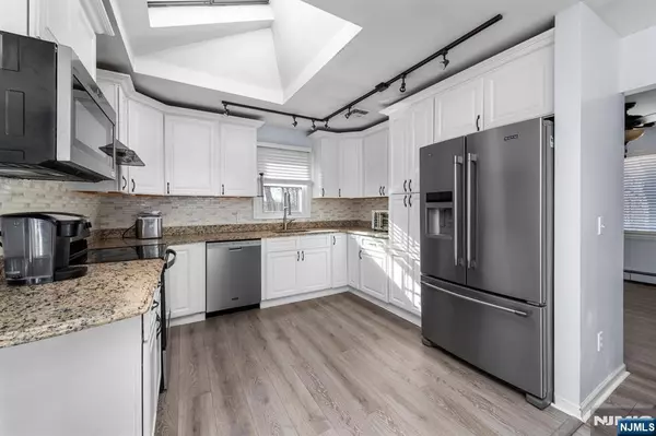 West Milford, NJ 07480,138 Ridge RD