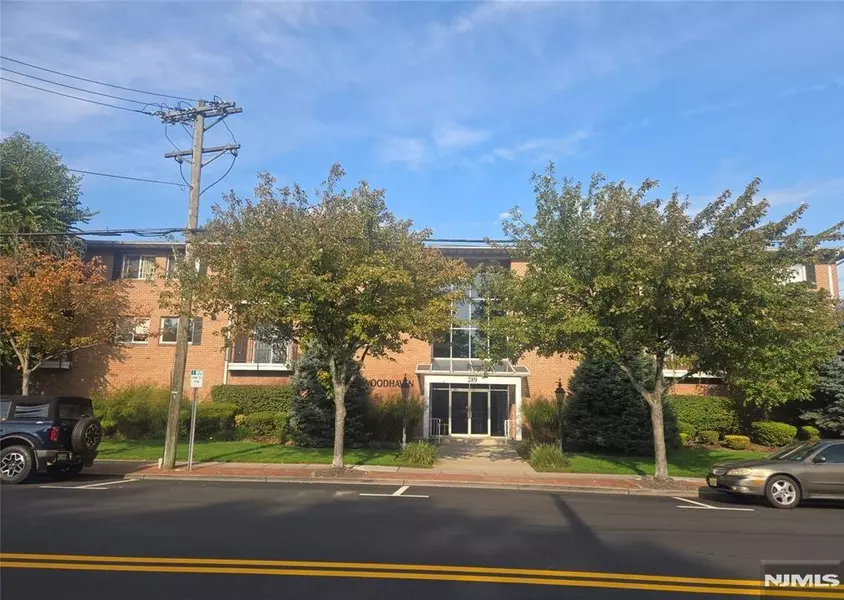 289 Valley BLVD #1A, Wood Ridge, NJ 07075