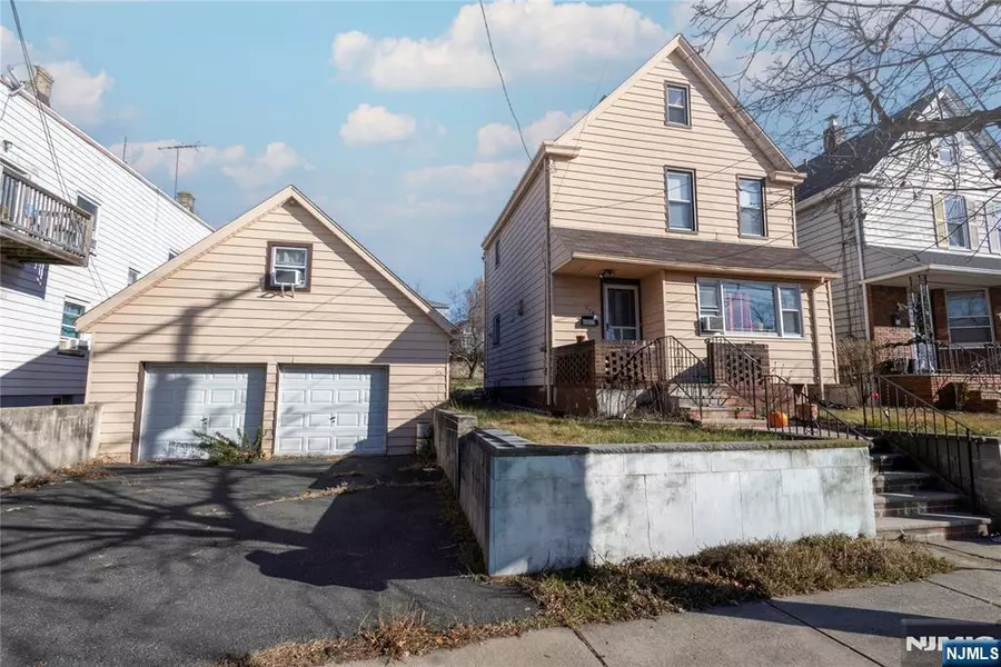 174 Randolph ST, Passaic, NJ 07055
