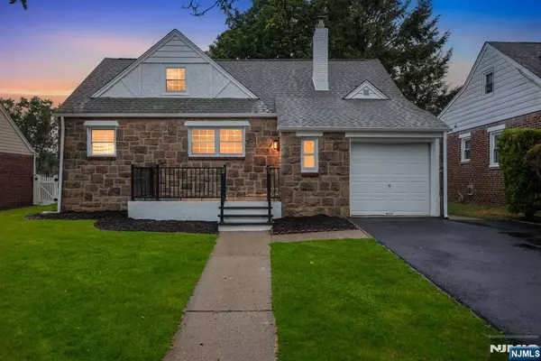 New Milford, NJ 07646,179 Huguenot DR