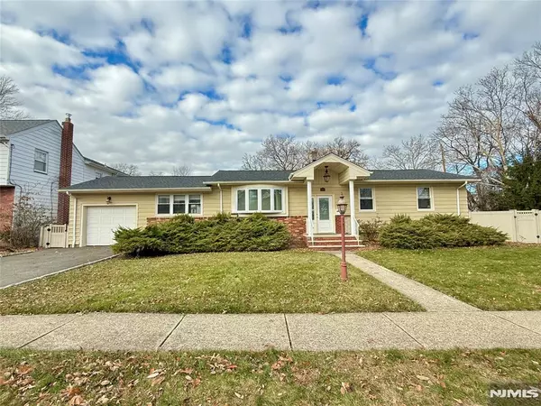 Nutley, NJ 07110,47 Funston PL