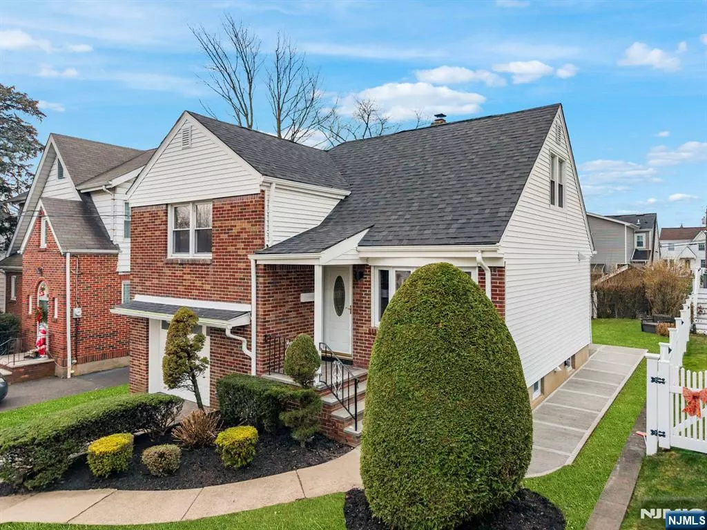 Wood Ridge, NJ 07075,474 Sussex RD